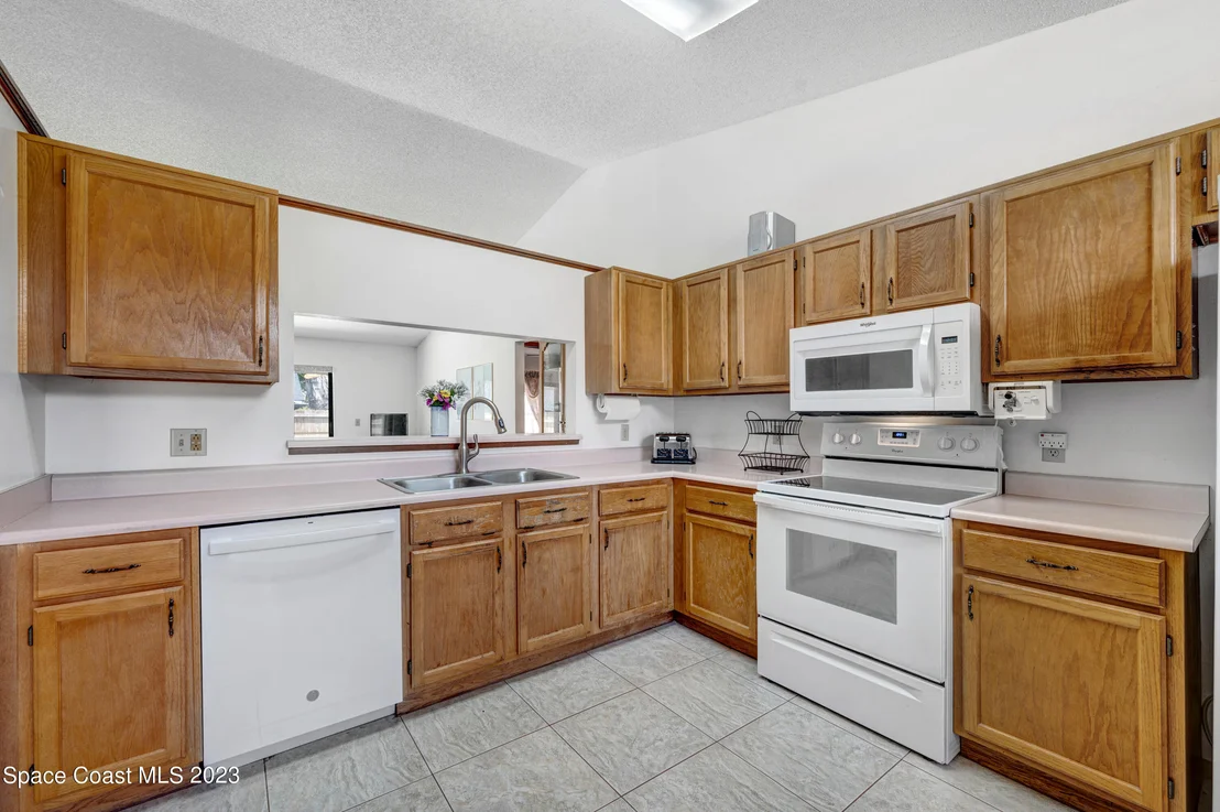 Photo of 926 Yorktowne Drive