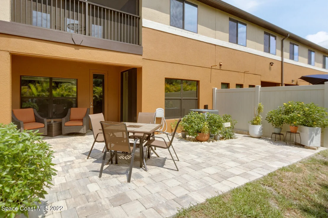 Photo of Unit 106 at 1365 Lara Circle