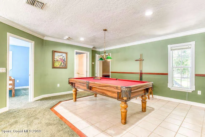 Photo of 2241 Royal Oaks Drive