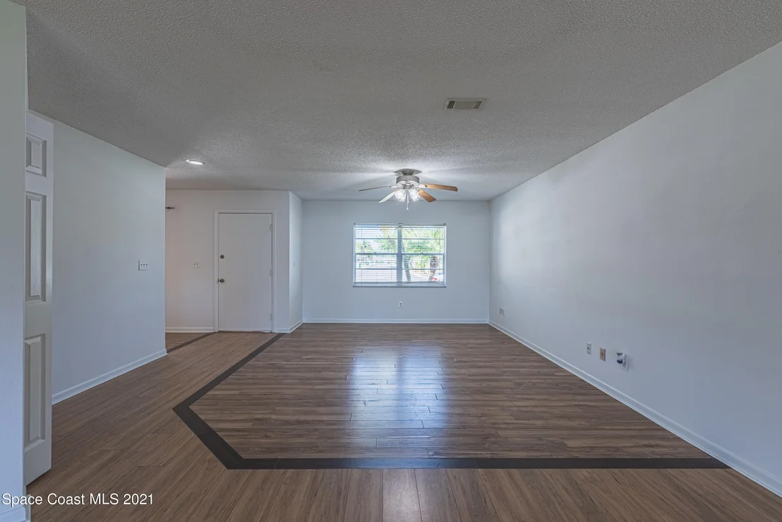 Photo of 2021 Tallpine Road