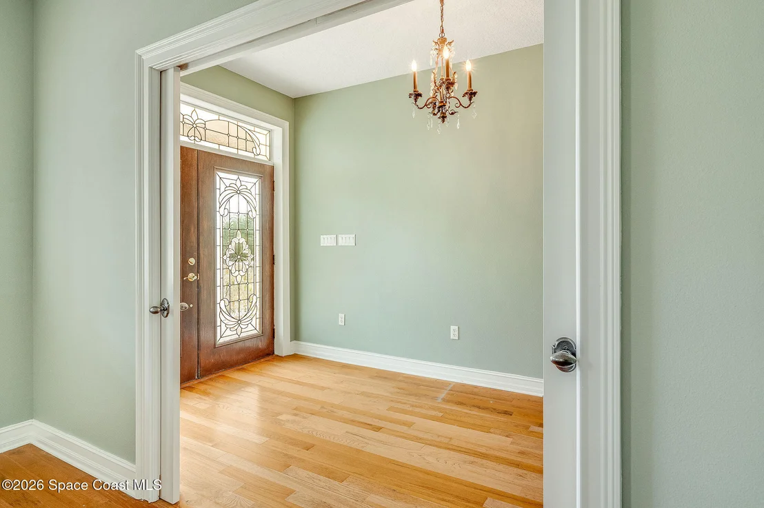 Photo of 2326 Holder Road