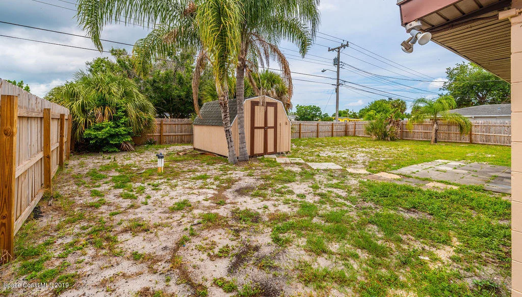Photo of 720 Van Buren Street