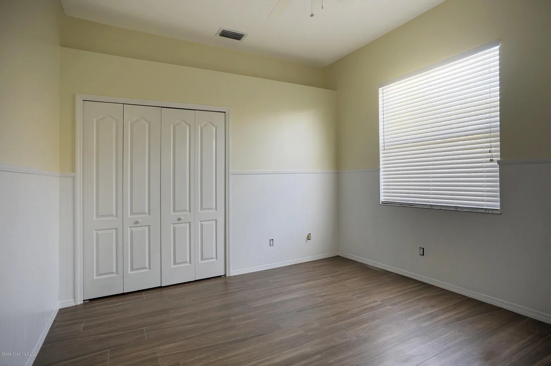 Photo of 5755 Newbury Circle