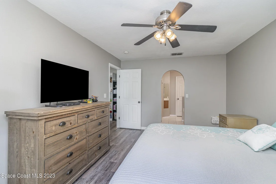 Photo of 2136 Spring Creek Circle NE