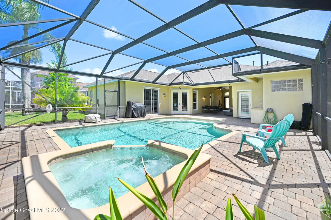 Photo of 3845 Waterford Drive