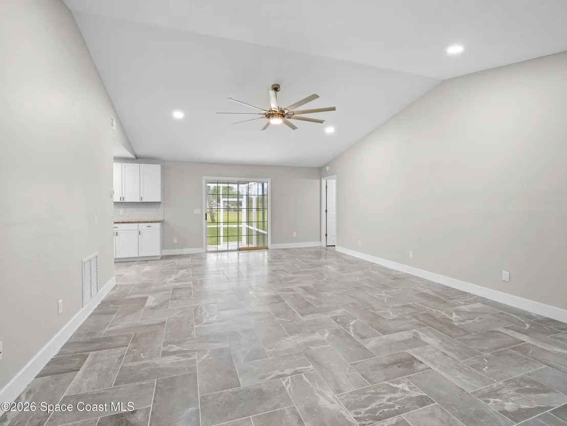 Photo of 3480 Weber Road