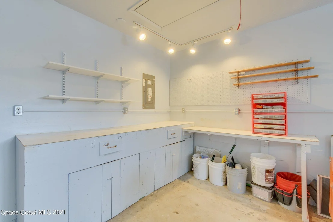 Photo of 910 Jefferson Road