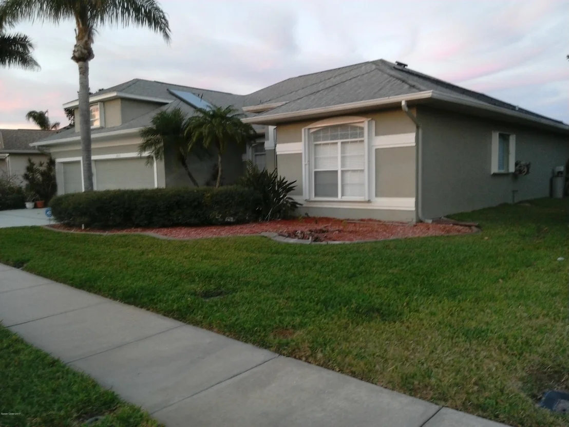 Photo of 1877 Thesy Drive