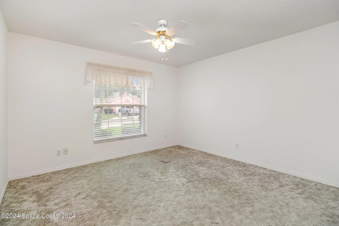Photo of 2327 Hidden Pine Lane NE