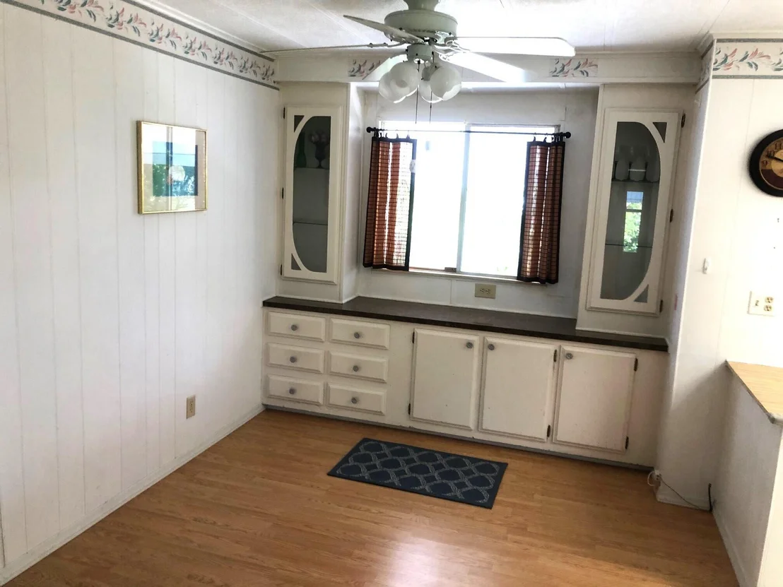 Photo of 560 Jennifer Circle