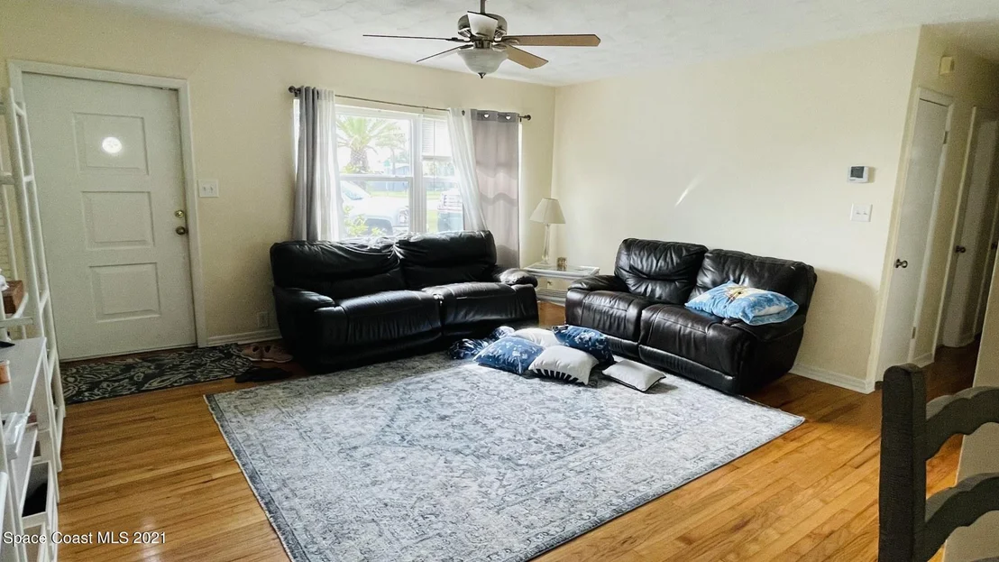 Photo of 2250 Sunset Avenue