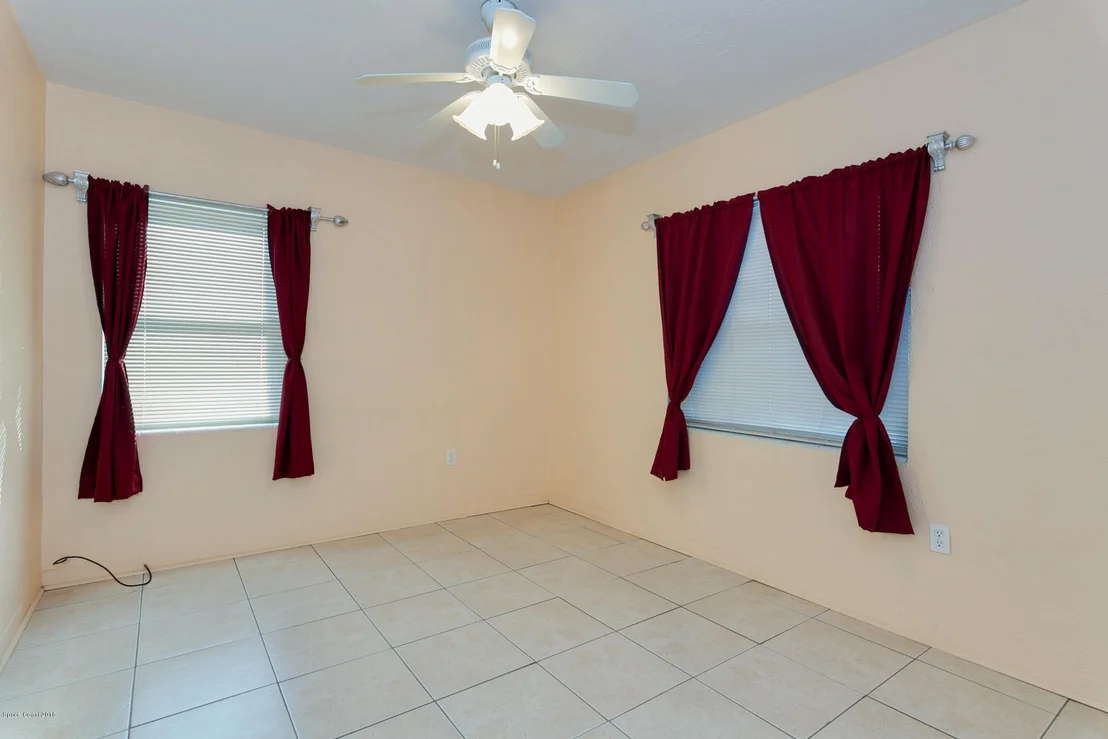 Photo of 769 Banyan Drive
