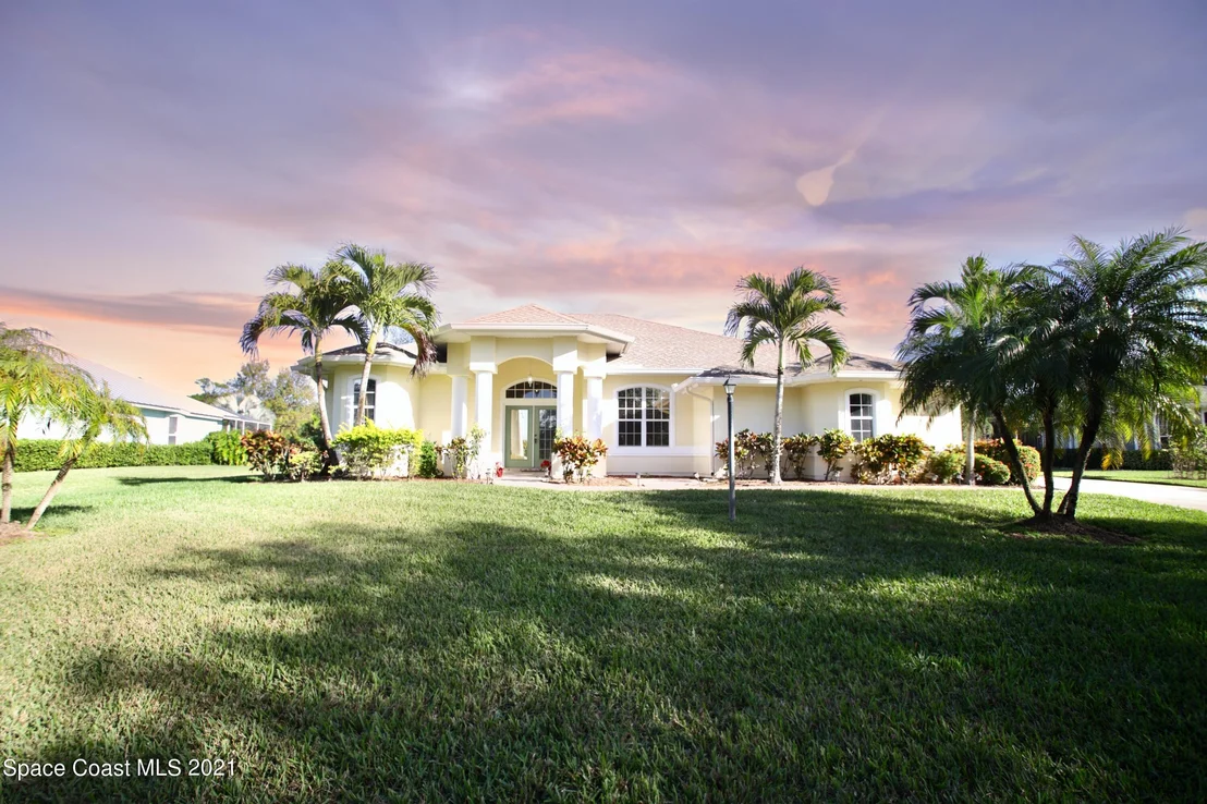 Photo of 6439 53rd Circle