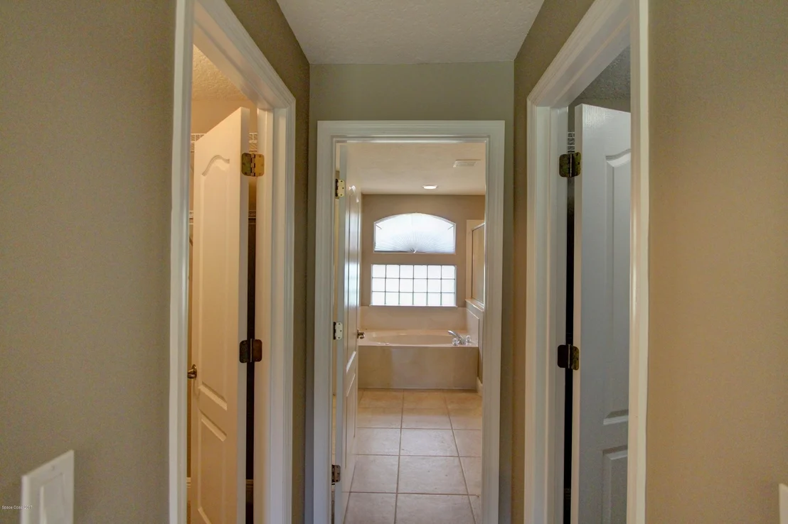 Photo of 326 Park Hill Boulevard