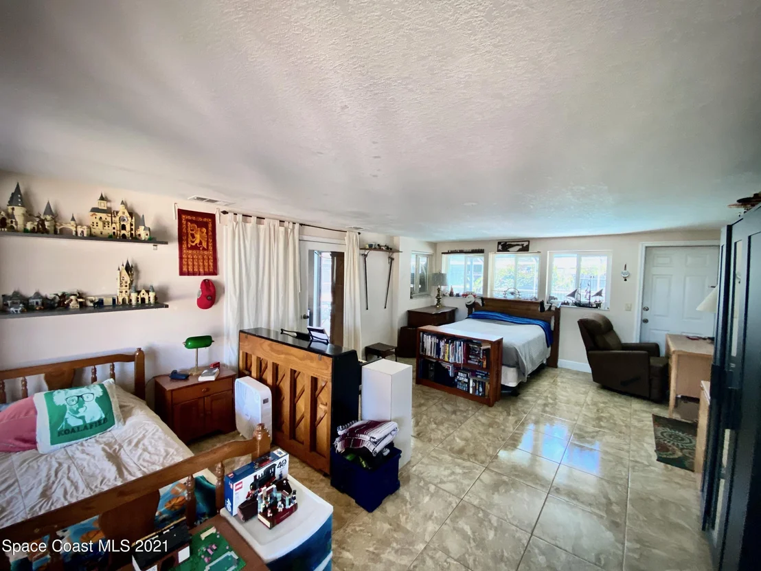 Photo of 740 Burman Lane NE
