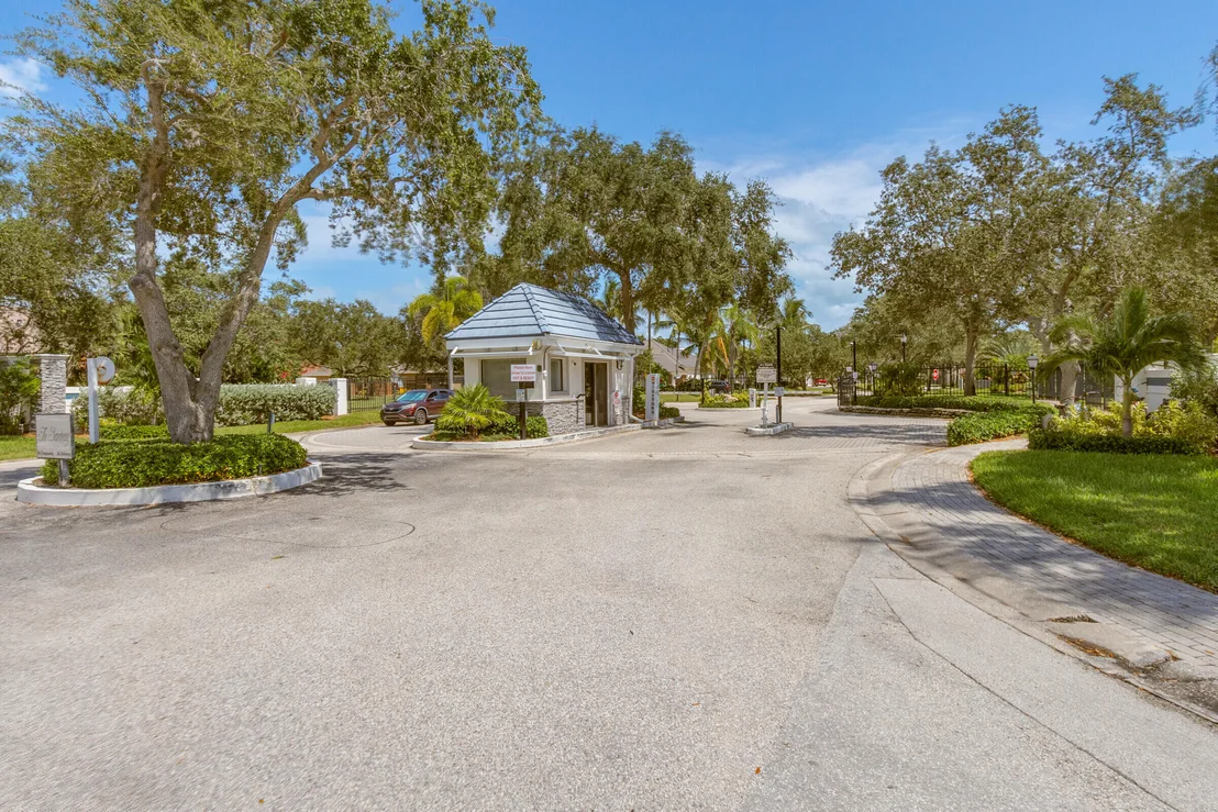 Photo of 620 Crassas Drive