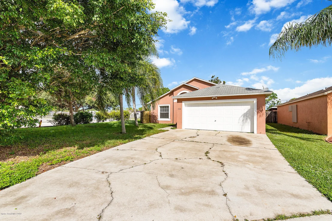 Photo of 406 High Point Court