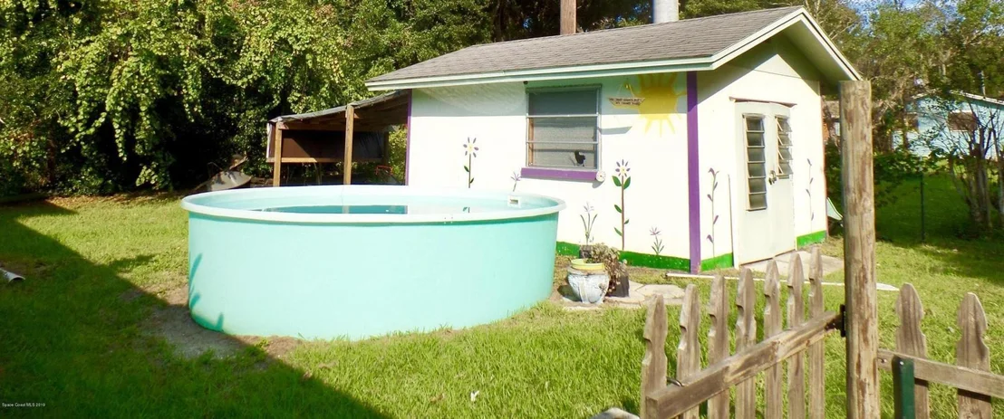 Photo of 2457 Kaiser Road