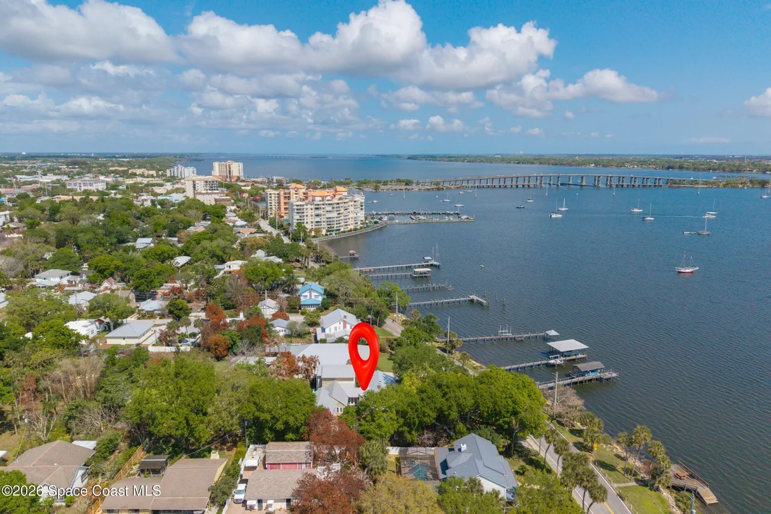 Photo of 409 Rockledge Drive