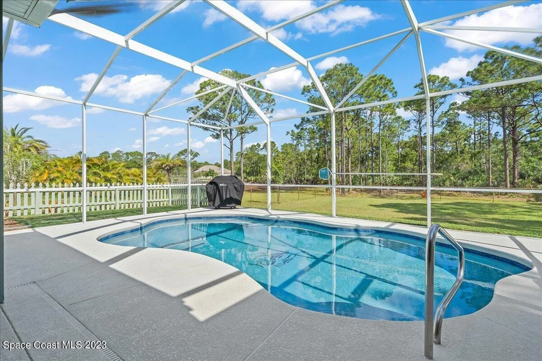 Photo of 4504 Celestial Drive
