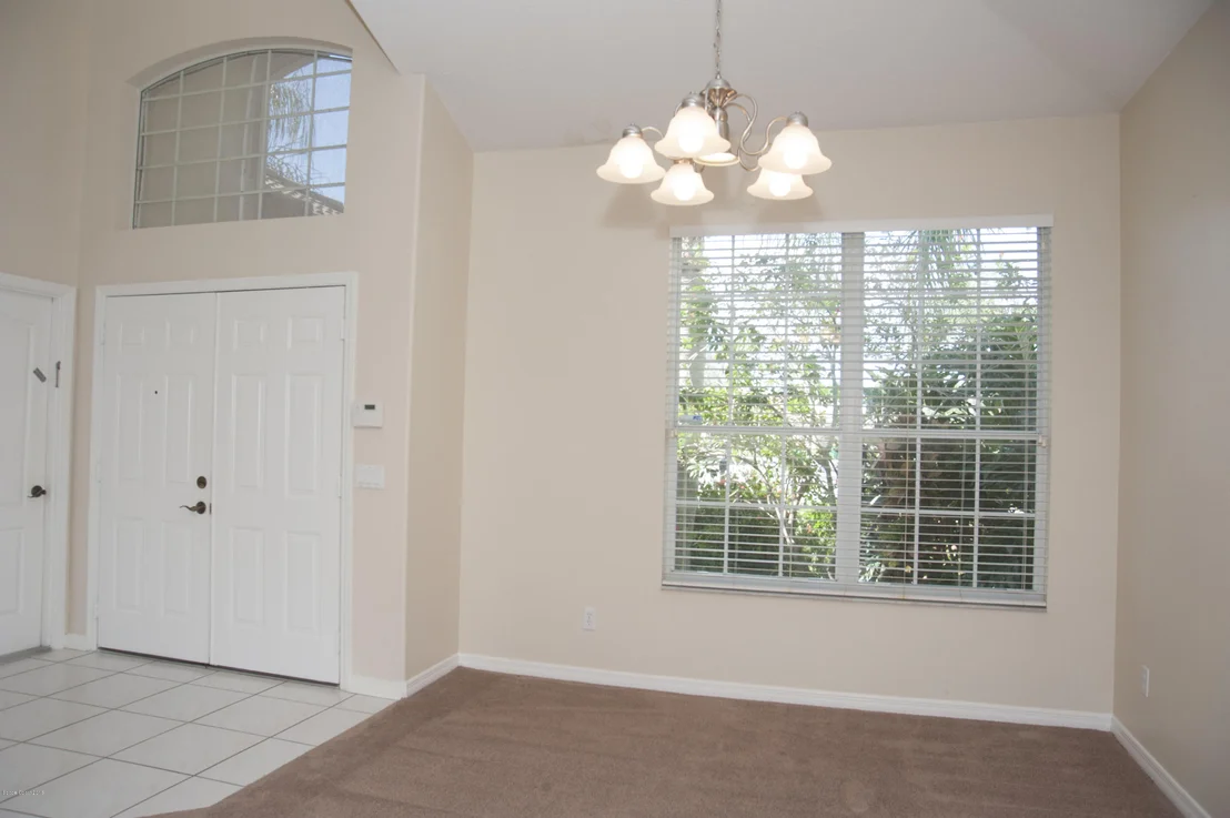 Photo of 916 Wimbledon Drive