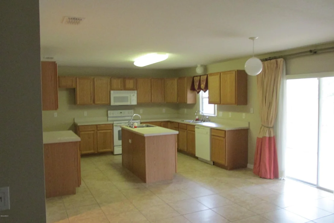 Photo of 451 Tortuga Way