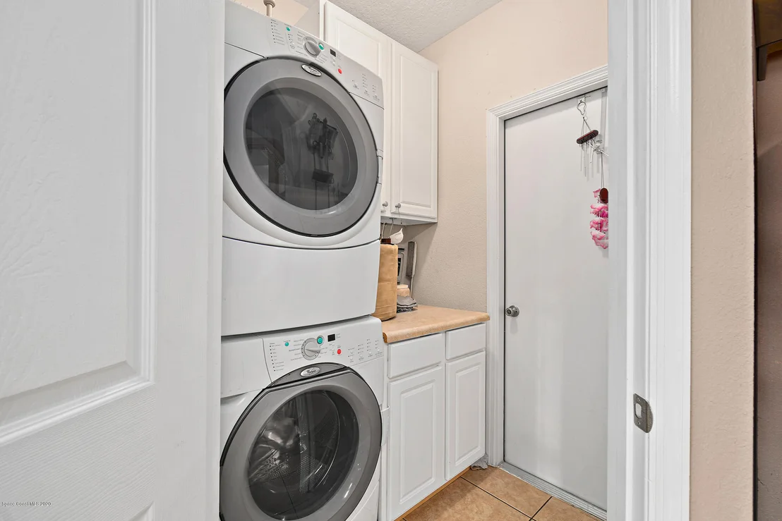 Photo of 1210 Bolle Circle