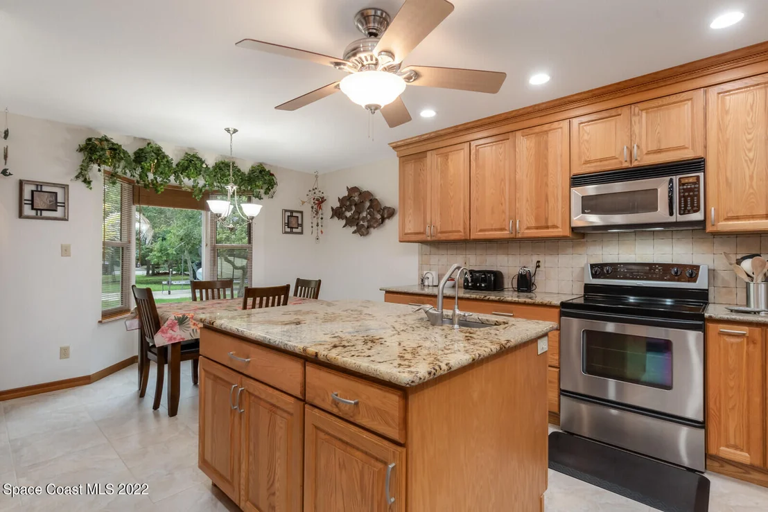 Photo of 3385 Kent Drive