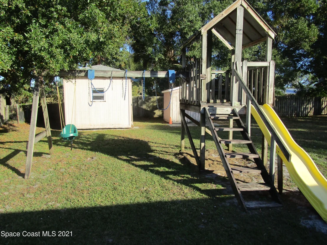 Photo of 2521 Forest Drive