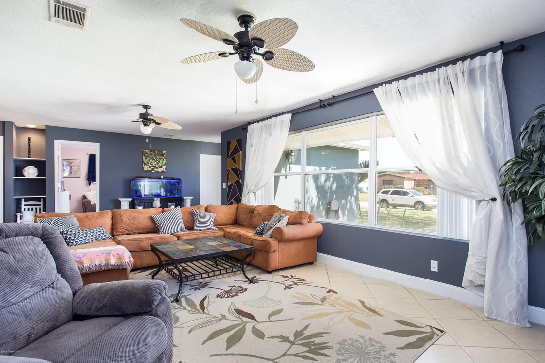 Photo of 1676 W Ixora Drive W