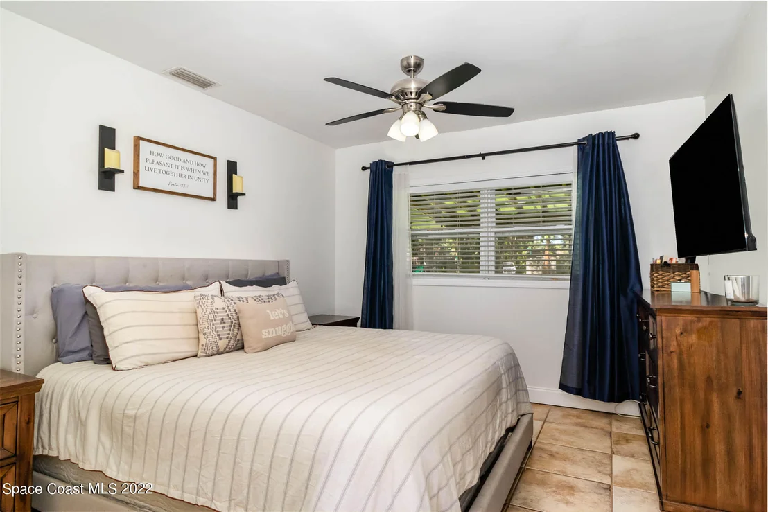 Photo of 1838 Pinewood Road