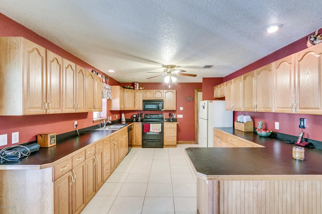 Photo of 3050 Washingtonia Drive