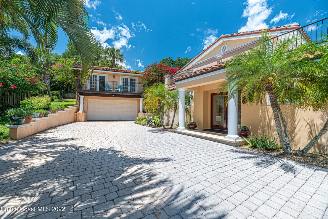 Photo of 2055 Rockledge Drive