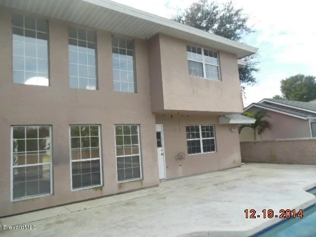 Photo of 1070 Fairlawn Drive