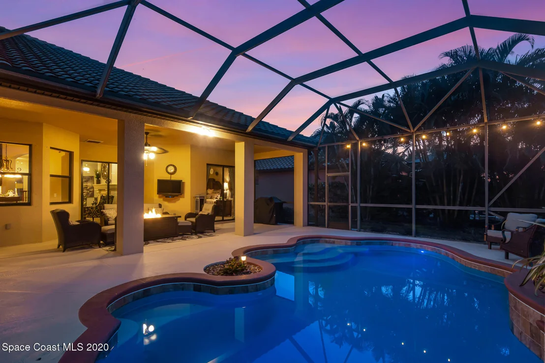 Photo of 1472 Tralee Bay Avenue