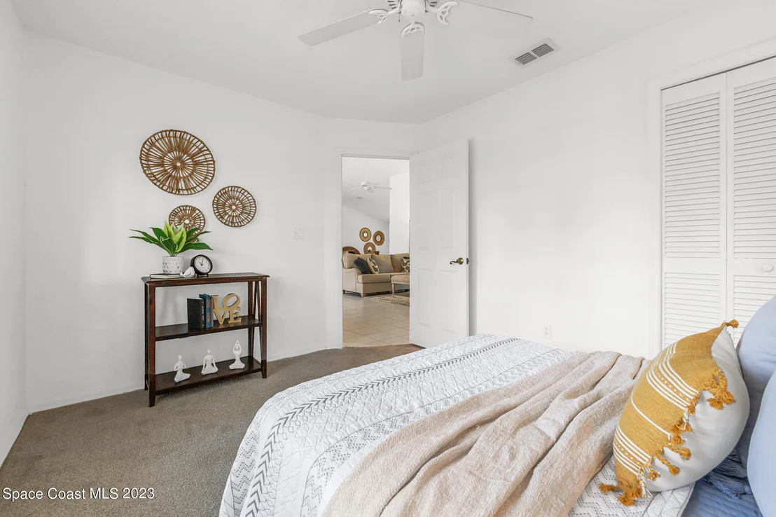 Photo of 580 Deerfield Drive