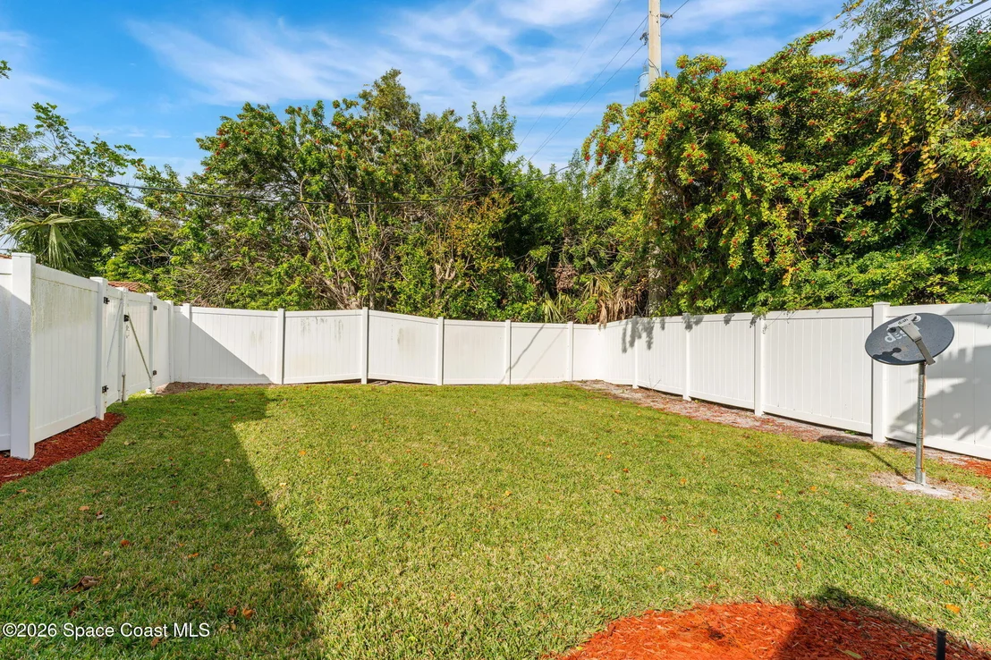 Photo of 704 Malibu Lane