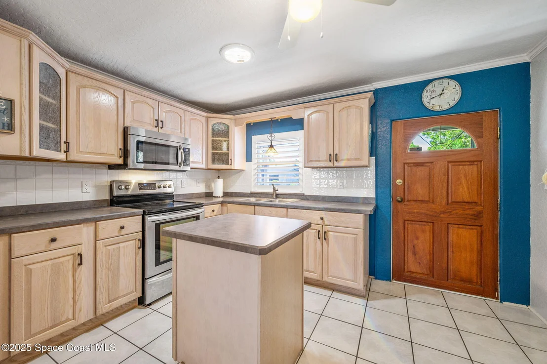 Photo of 7215 Blue Shore Road