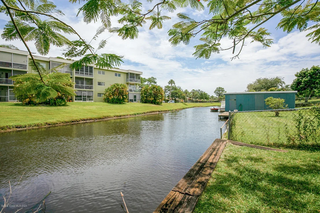 Photo of 1221 Rivermont Drive