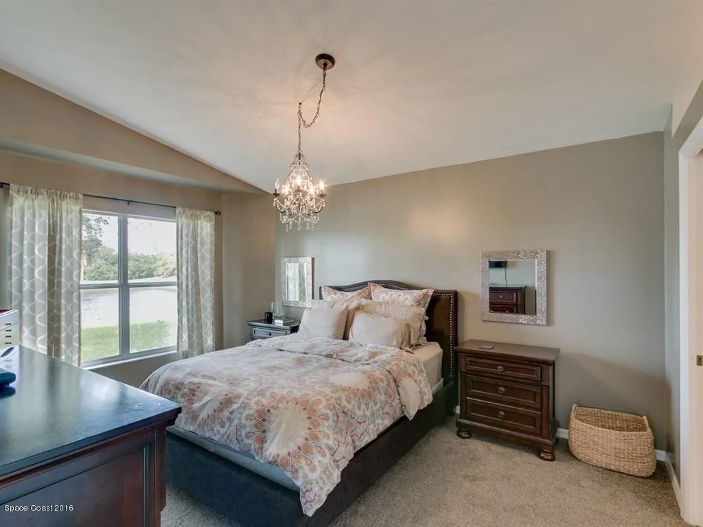 Photo of 8035 Bracken Lane