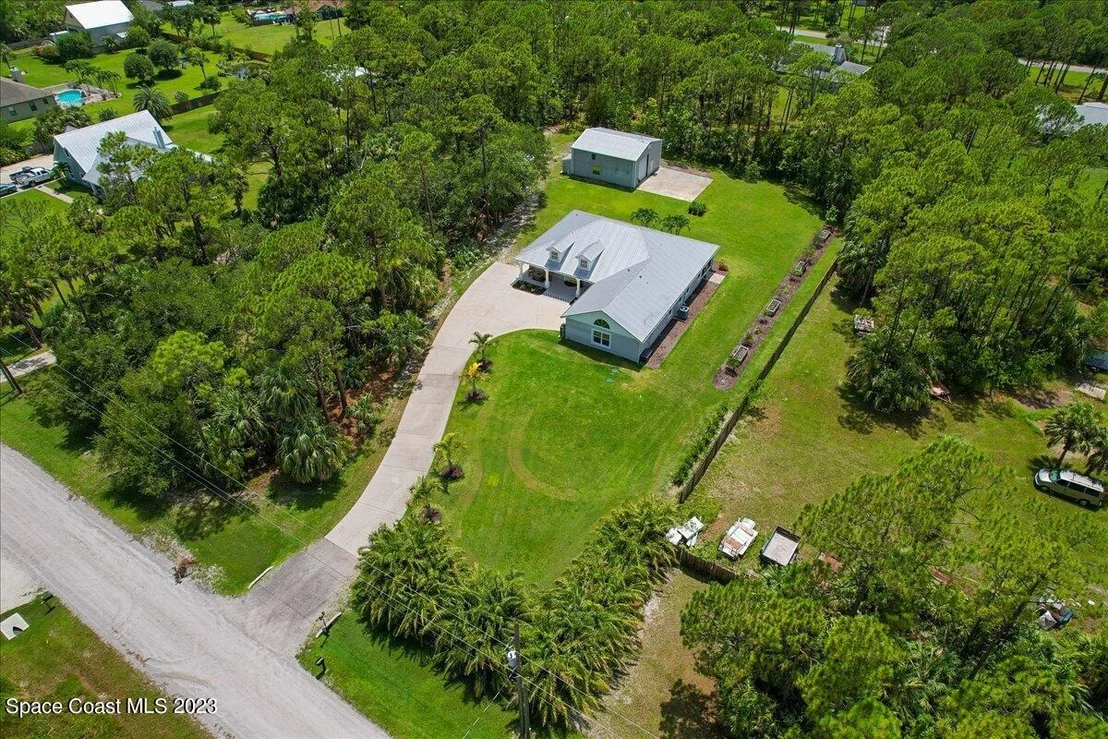 Photo of 3864 Reynolds Road