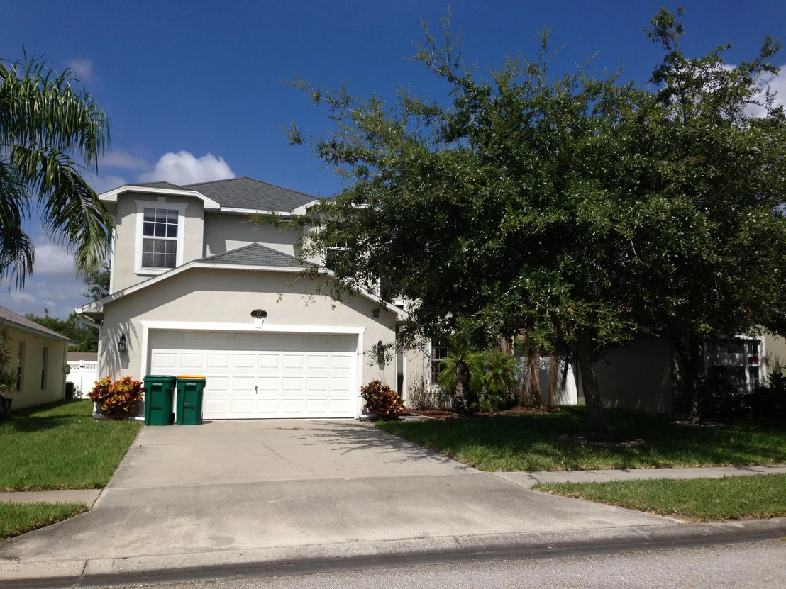 Photo of 435 Sedgewood Circle