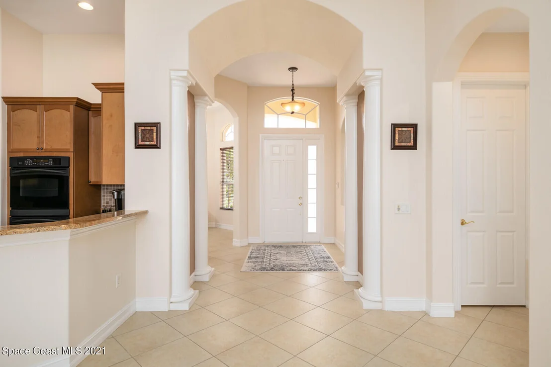 Photo of 6585 Arroyo Drive