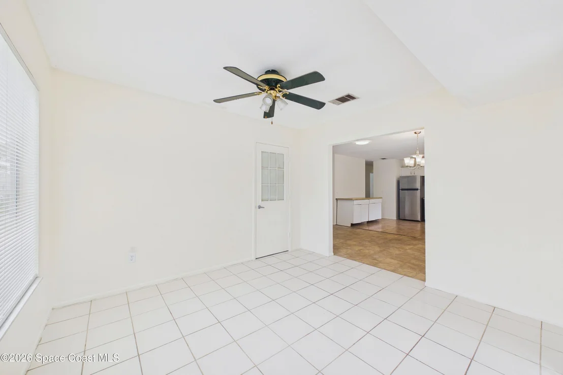 Photo of 1325 Ethel Circle NE
