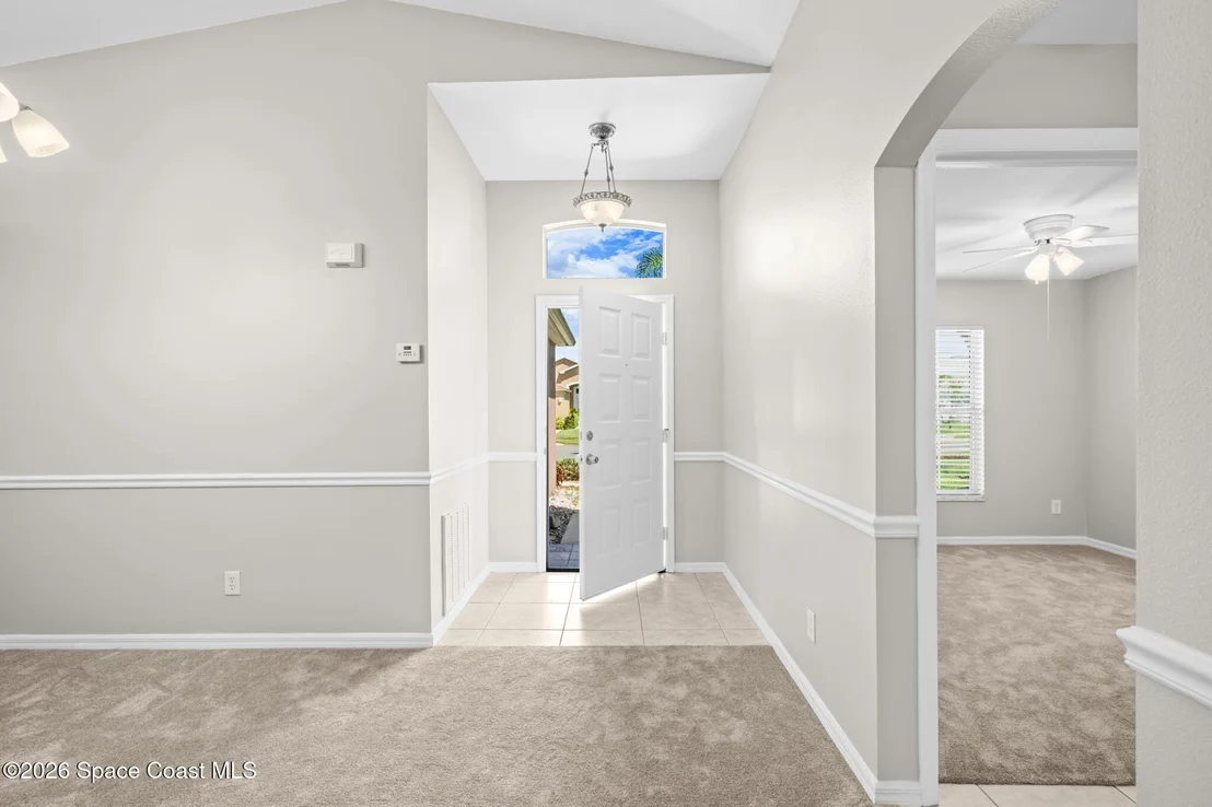 Photo of 2087 Deercroft Drive