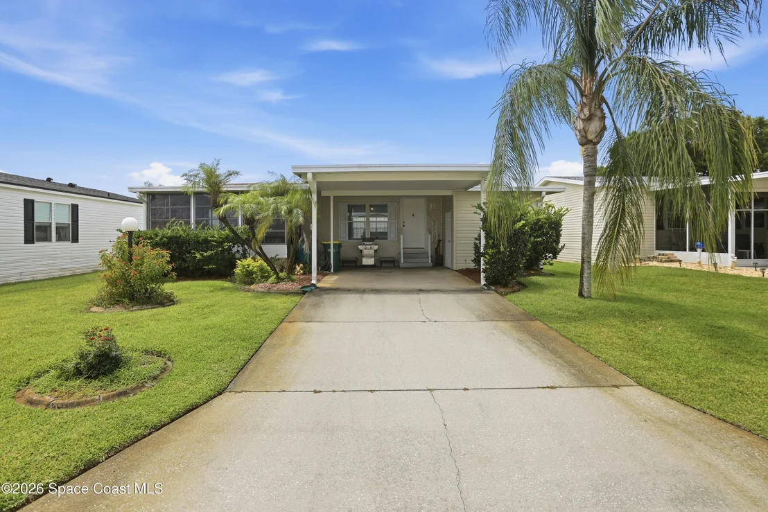 Photo of 235 Outer Drive