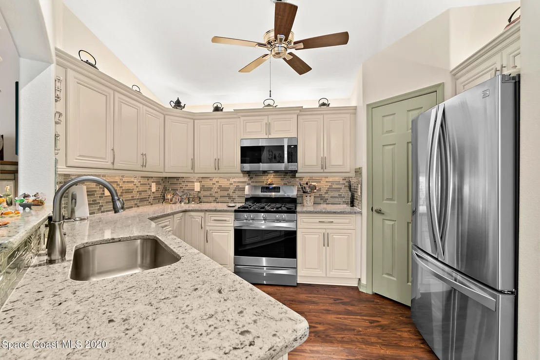 Photo of 473 Carmel Drive