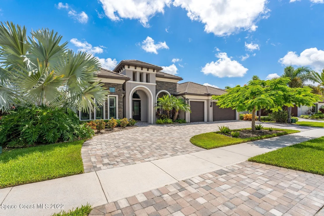 Photo of 2902 Emeldi Lane