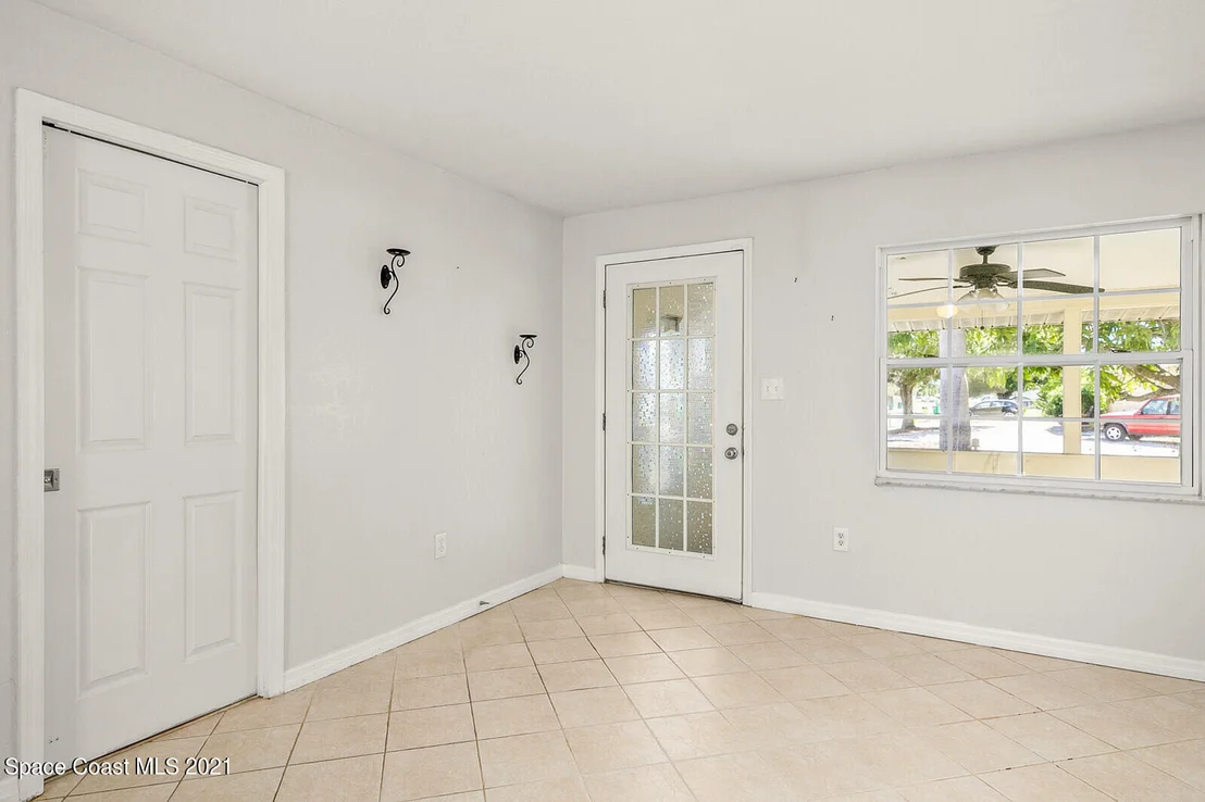 Photo of 1356 Arnold Drive