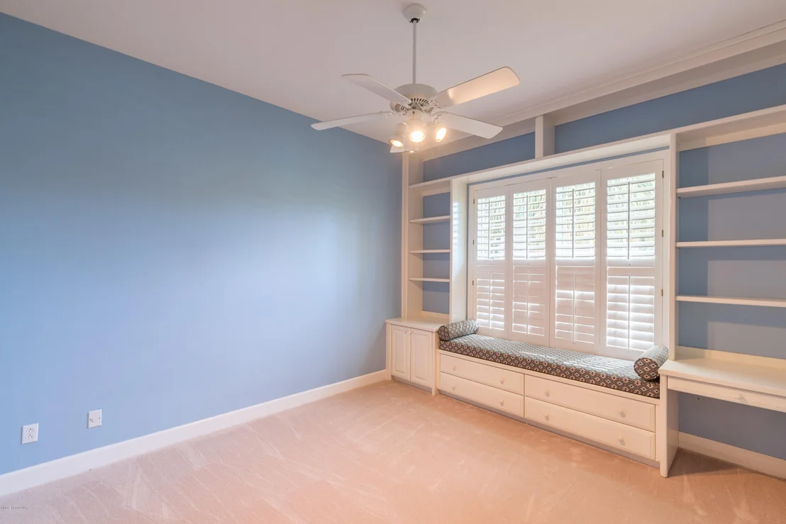 Photo of 385 Normandy Drive